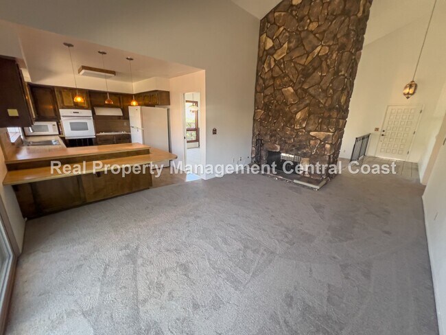Building Photo - AVAILABLE NOW - Nice Home Near Laguna Lake...