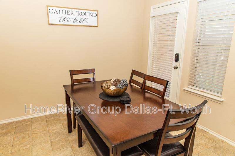 Building Photo - 4024 Eagle Dr