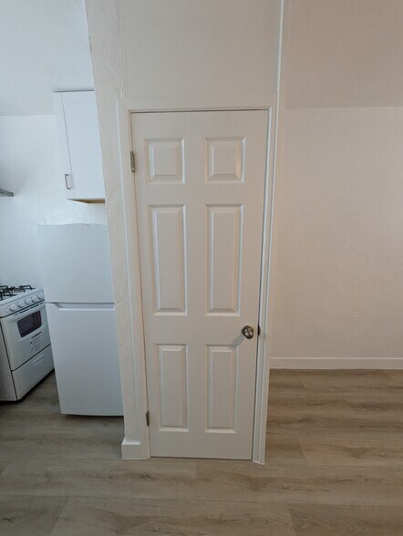 Building Photo - 4237 S Centinela Ave