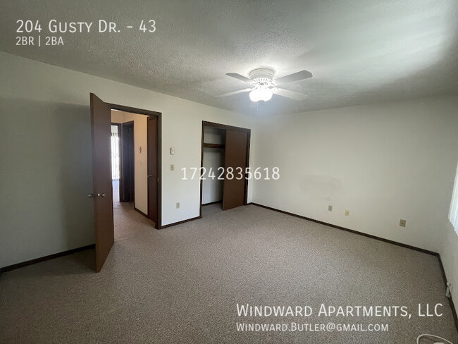 Building Photo - 204 Gusty Dr