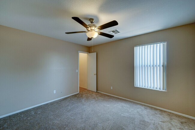 Building Photo - AVAILABLE NOW!!! Oversized Bedrooms in Johnson Ranch