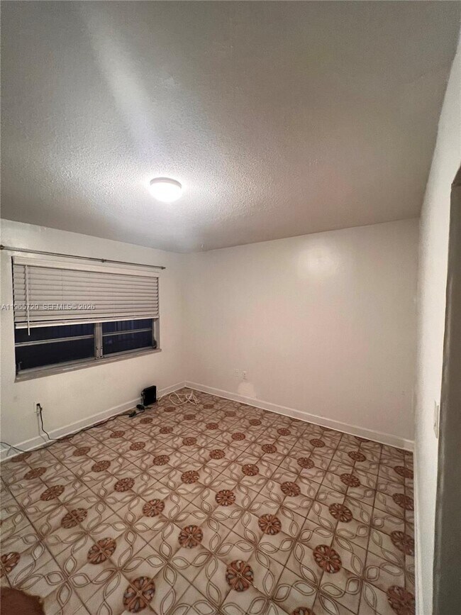 Building Photo - 1245 Pennsylvania Ave