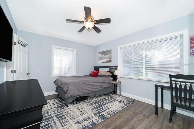 Building Photo - 814 Malone Dr