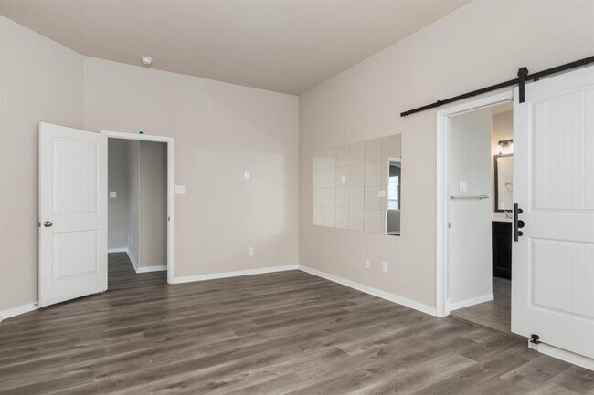 Building Photo - 3123 Hurst Green Ln