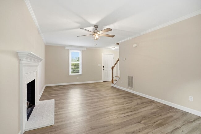 Building Photo - Spacious 3BR Home with Deck in Prime Wake Forest Location