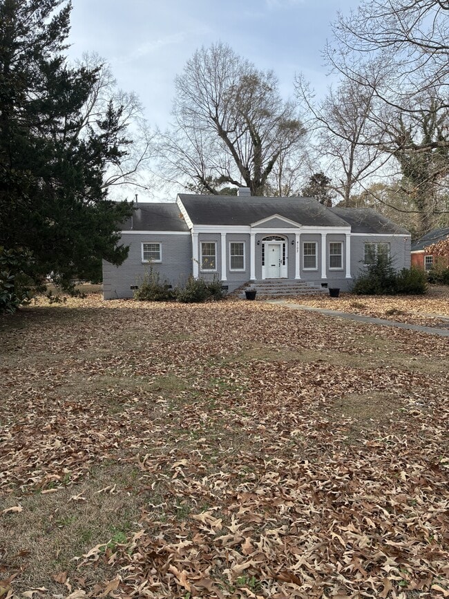 Building Photo - 3348 N Pitt St