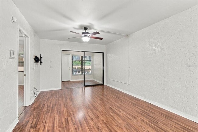 Building Photo - 3036 Eastland Blvd
