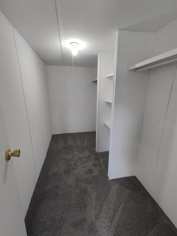 Building Photo - 217 E Tower Ln