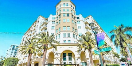 Building Photo - 99 SE Mizner Blvd