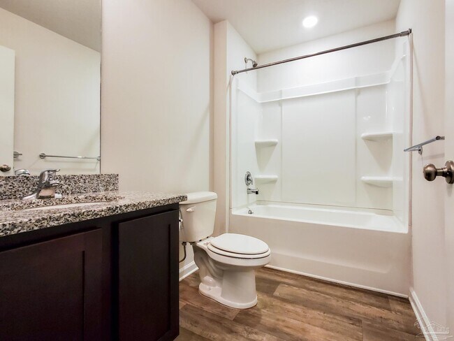 Building Photo - 7332 Lakeside Oak Ct