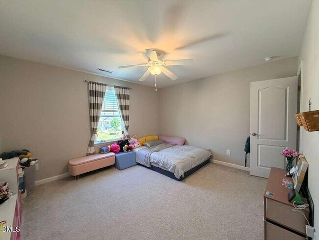 Building Photo - 2525 Elm Grant Dr