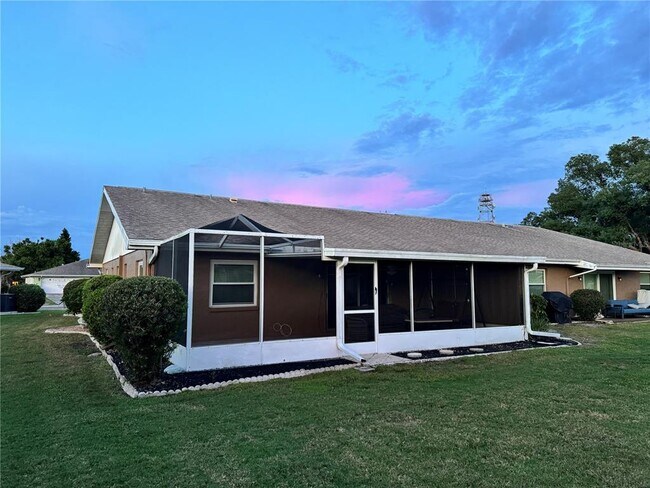 Building Photo - 1008 Yellowbird Pl