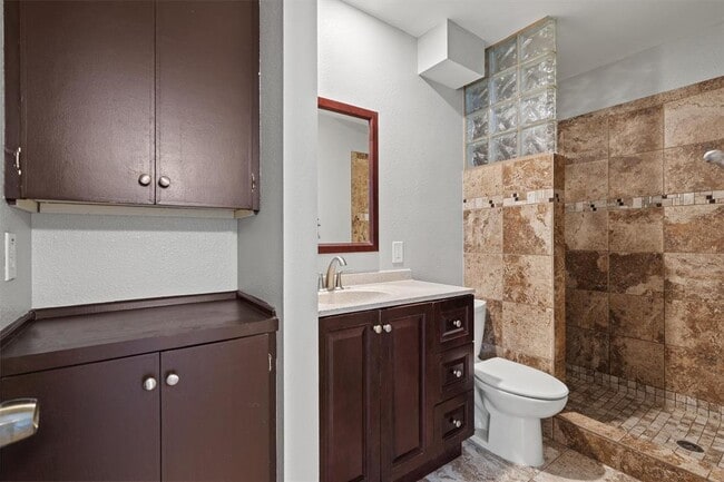 Building Photo - 9901 Willers Way