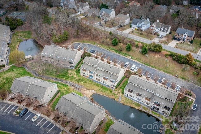 Building Photo - 14623 Waterside Dr