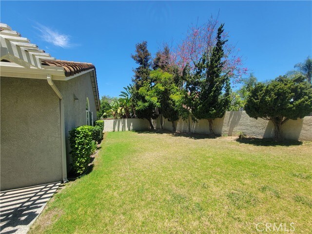 Building Photo - 5303 E Big Sky Ln