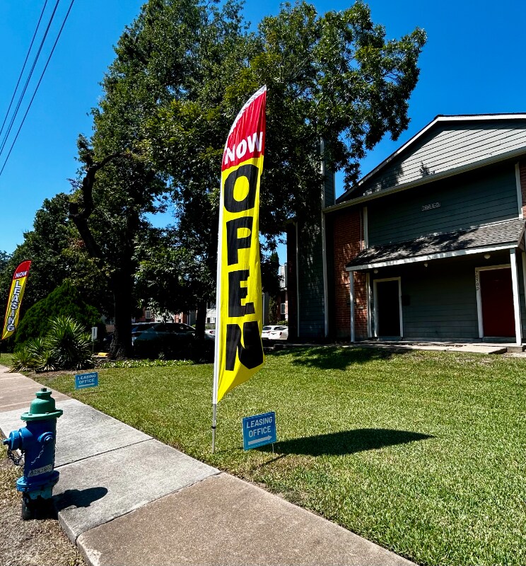 Building Photo - 7058 W Gulf Bank Rd