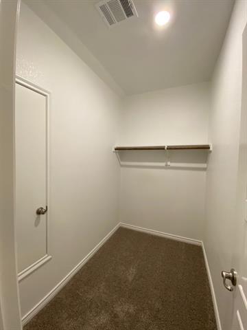 Building Photo - 2405 Klamath Dr