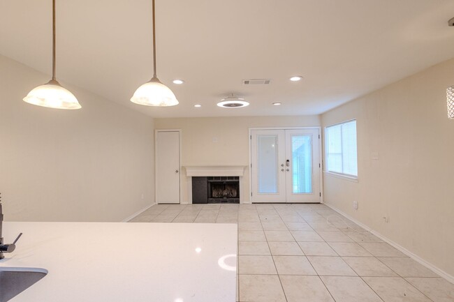 Primary Photo - Nice and roomy one bedroom, First floor fl...