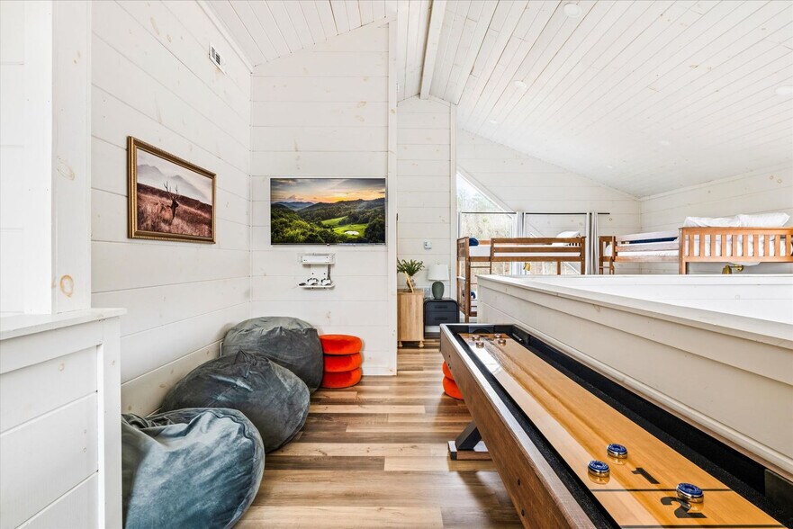 Building Photo - 532 Warbonnet Wy