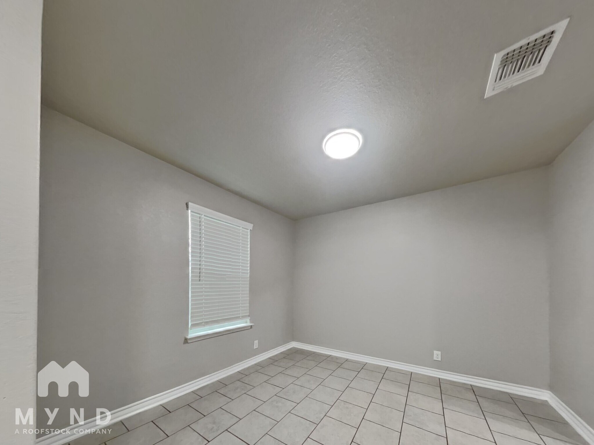 Building Photo - 15453 Bobwhite Quail
