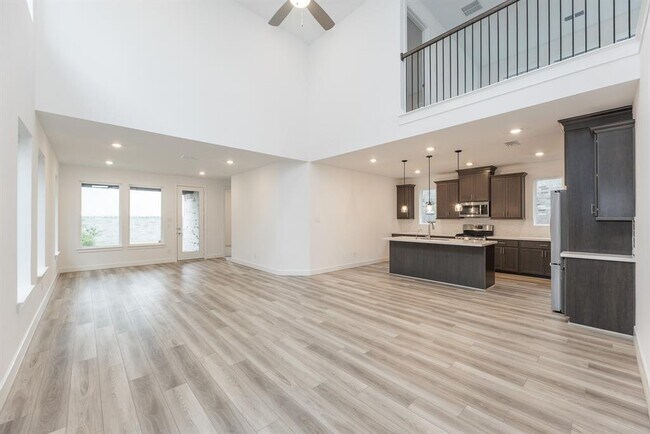Building Photo - 21659 Lampeter River Ln