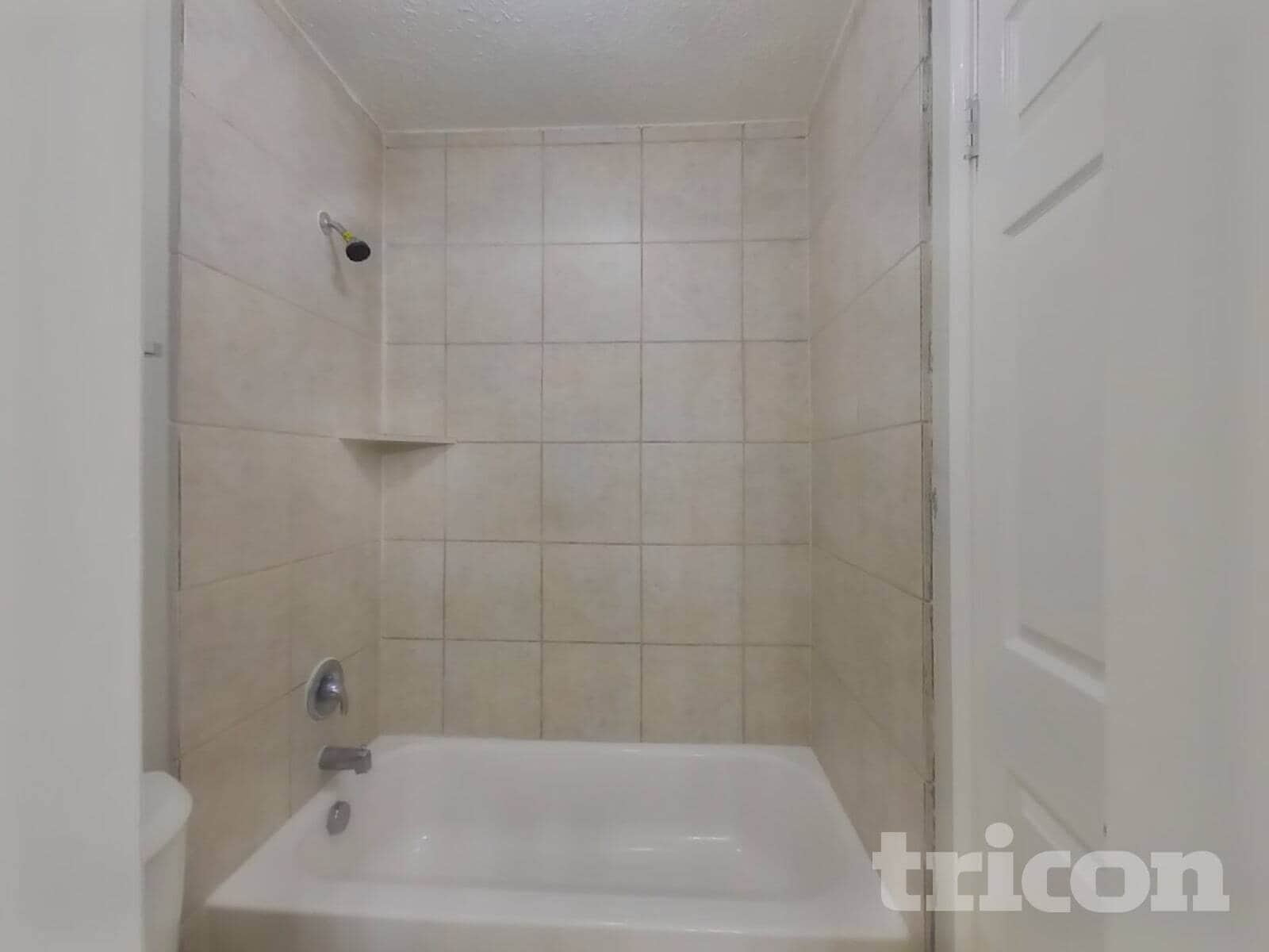 Building Photo - 16006 Camino Del Sol Dr