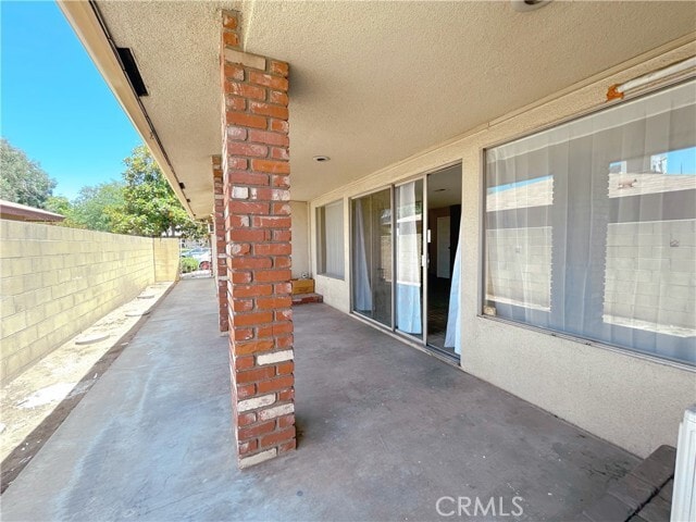 Building Photo - 17065 Ivy Ave