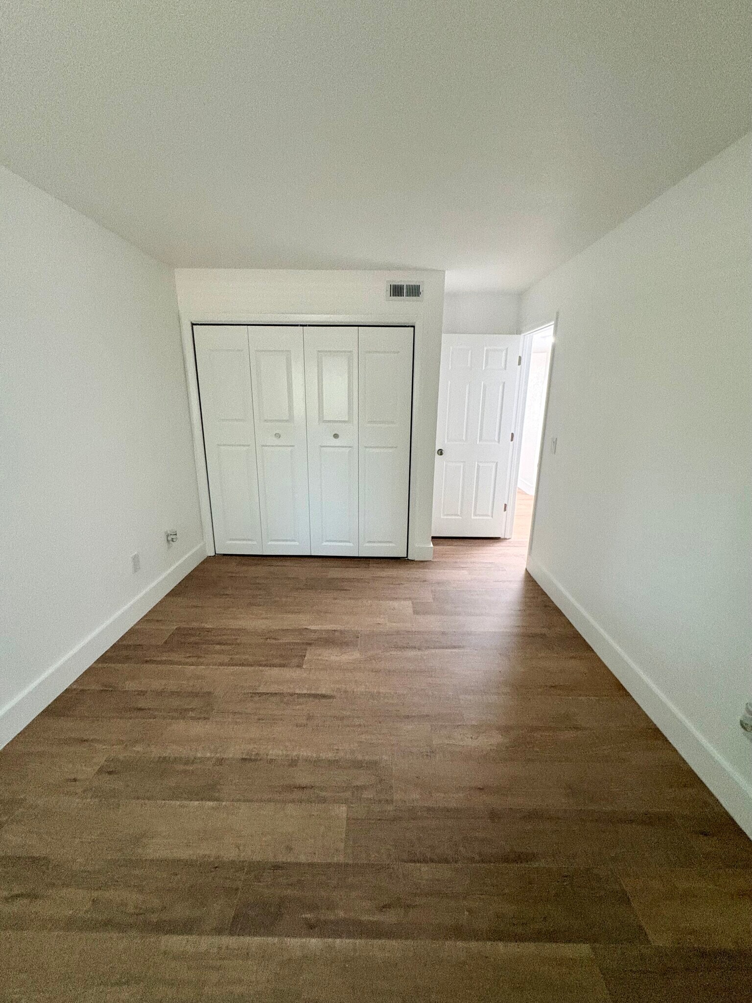 Building Photo - 4810 S Dauphin Ave