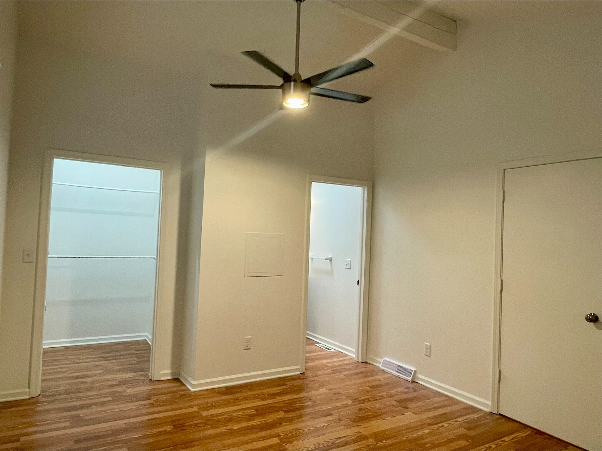 Building Photo - 34 Clinton Ave