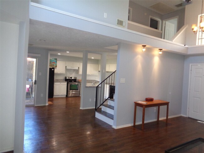 Building Photo - 9414 Westacre Pl