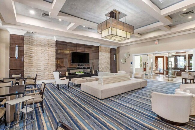 Building Photo - 16631 Chesapeake Bay Ct