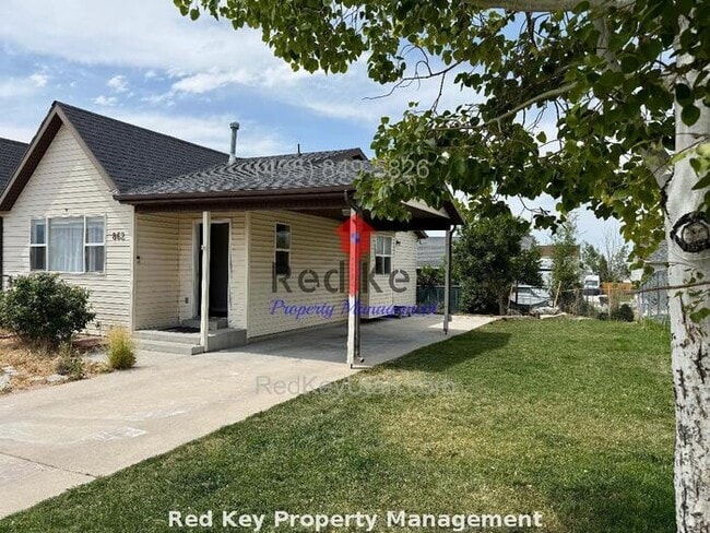 Building Photo - 700 S Single Family Home