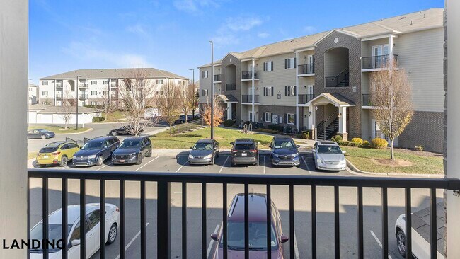 Building Photo - 100 Waterstone Park Cir