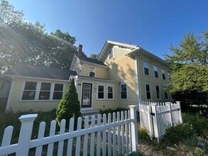 Building Photo - 55 Billings St