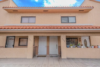 Building Photo - 7690 W 29th Way