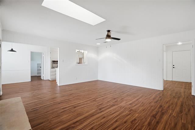 Building Photo - 8013 Carrick St