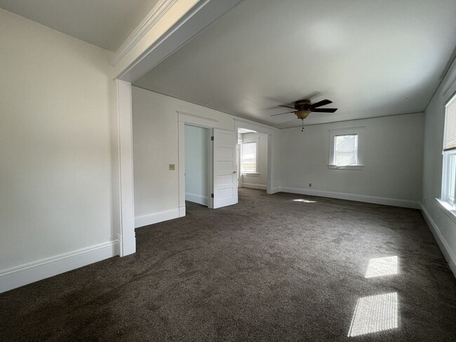 Building Photo - Expansive 4BR 2,900+ Sq Ft Home with Theater-Style Living Room & Bonus Hobby Workshop