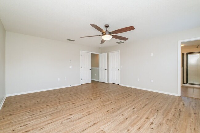 Building Photo - 9548 Simeon Dr