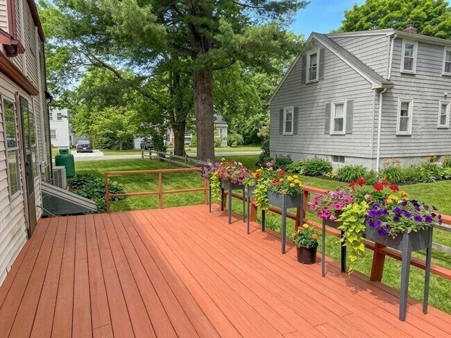 Building Photo - 26 Lee Rd