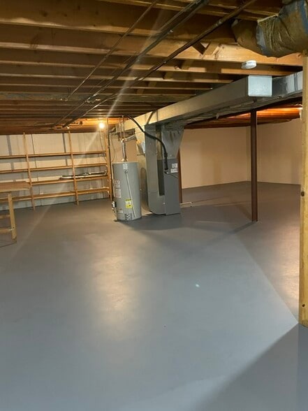 Building Photo - 2315 N Concord Dr