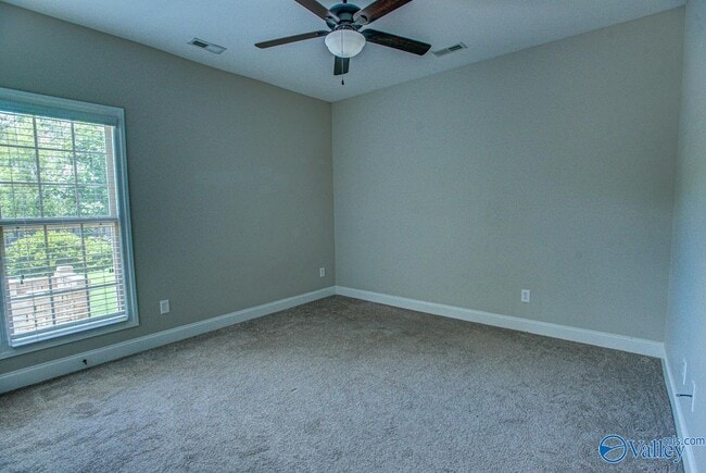 Building Photo - 115 Aedre Wy