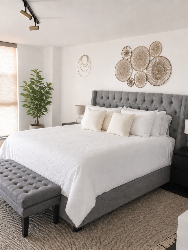 Building Photo - Executive Furnished Residence with Resort-Style Amenities