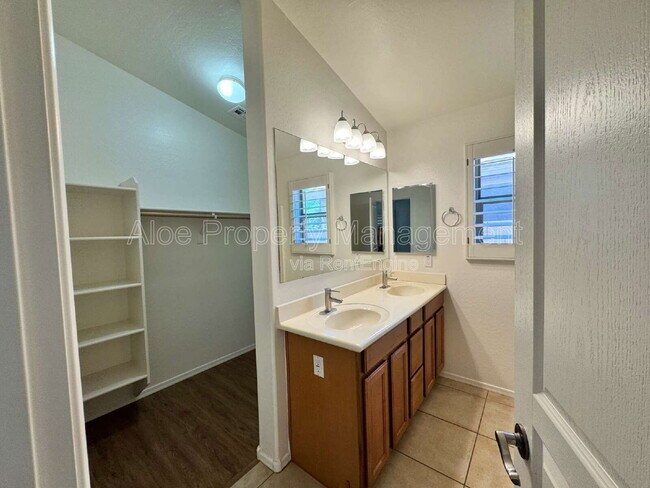 Building Photo - 45775 W Windmill Dr