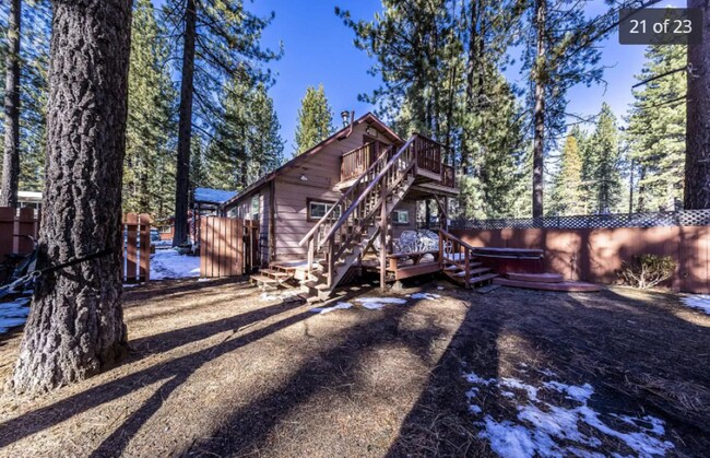 (Upstairs is a separate unit) - 2580 Rose Ave