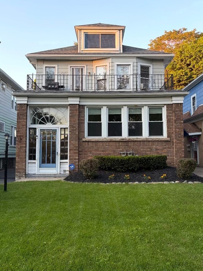 Building Photo - 481 McKinley Pky