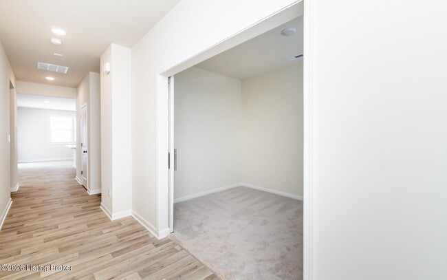 Building Photo - 16903 Aiken Rdg Cir