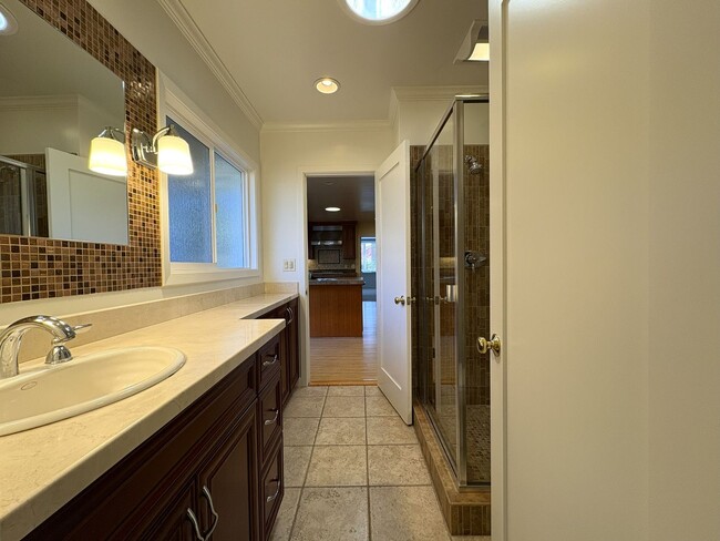 Building Photo - Beautiful Palo Alto Home with In-Law Suite, Central AC & Heated Pool