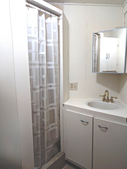 Building Photo - 4140 W Camino Pintoresco