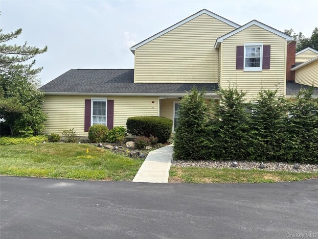 Primary Photo - 35 Weathervane Way