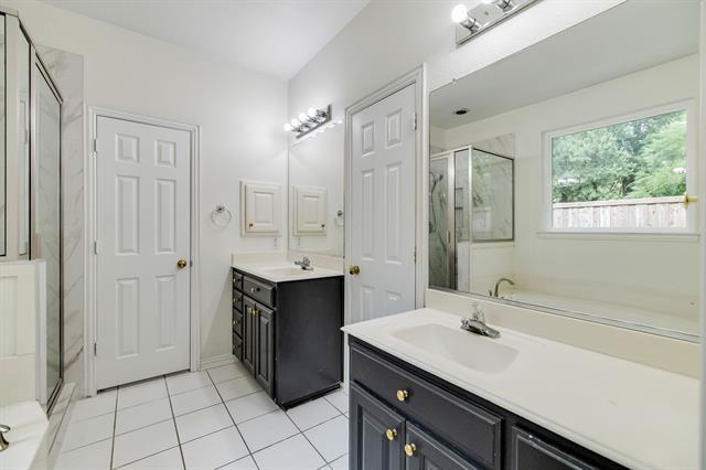 Building Photo - 1131 Indy Cir